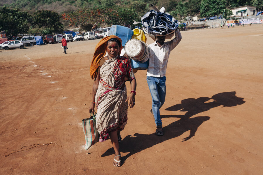 A family leaves the camp in Ghatkopar, Mumbai for their village in Nanded to prepare their farm for the monsoon rains, expected to arrive in a few weeks' time. May 25, 2016.