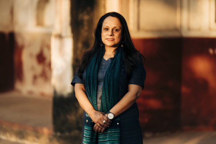 Stylish and natural CEO portraits and corporate headshots by Bangalore-based portrait photographer.